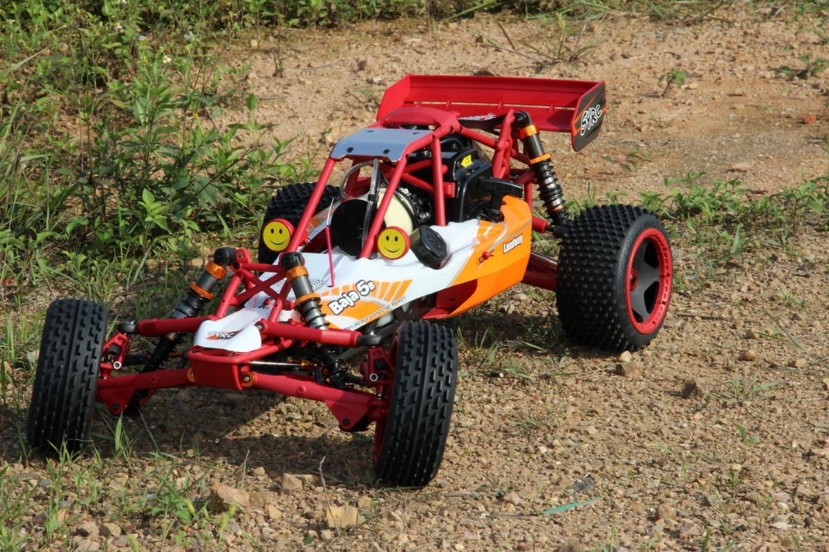 Racing Car 90km/h Stroke Engine off road Truck Gasoline Powered with Radio Controller