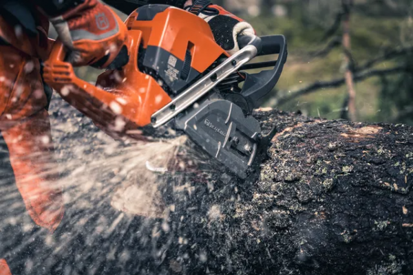 Gas Chainsaws HUSQVARNA 592 XP